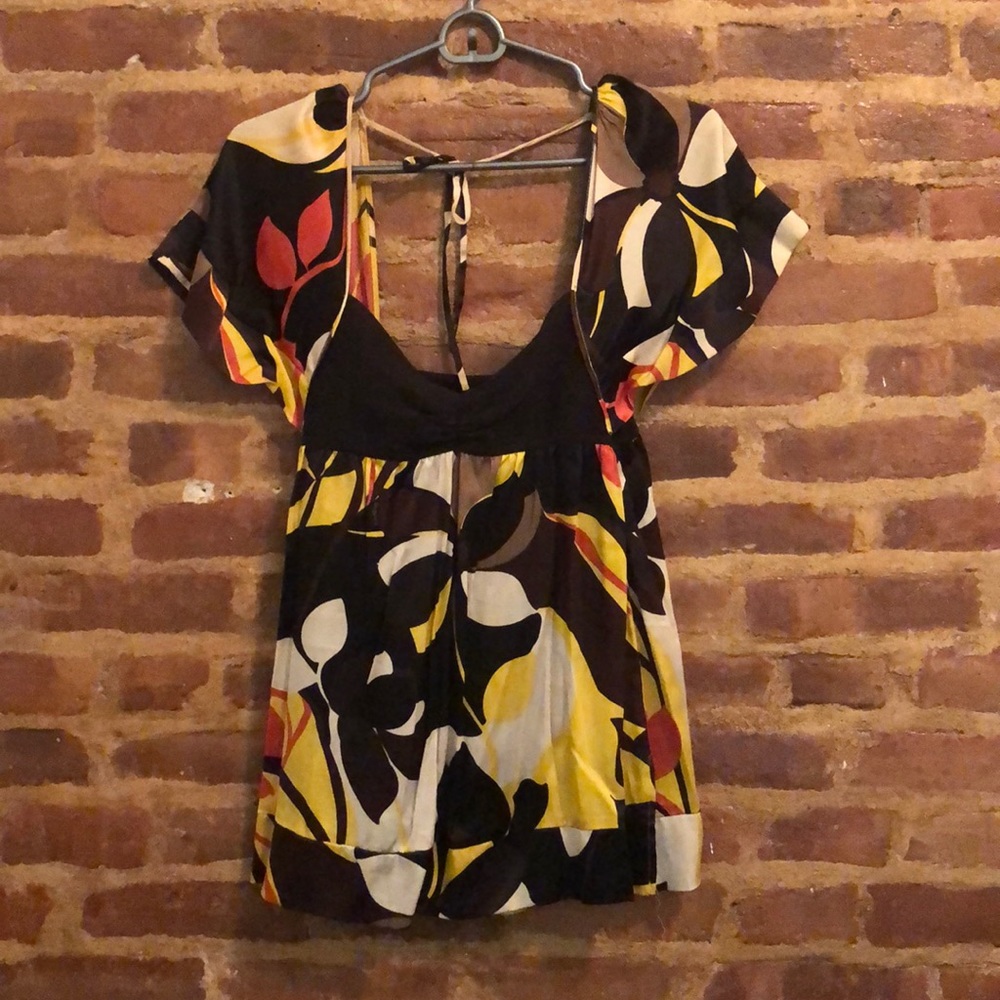 Floral top with open back